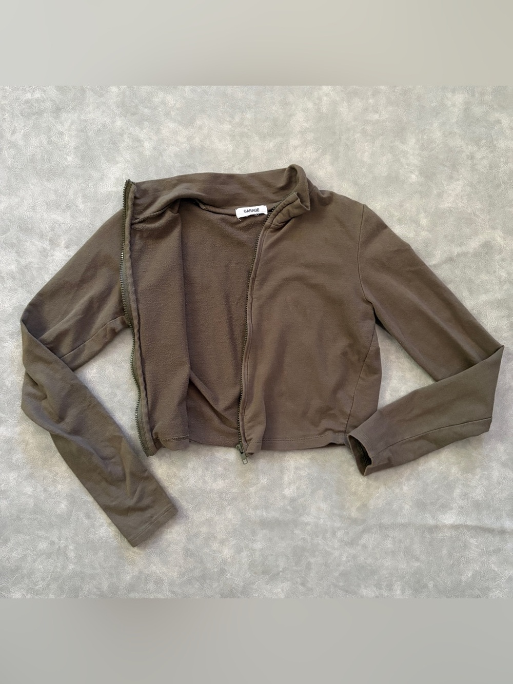 Garage olive green long sleeve cropped zip up sweater - Picture 6 of 12